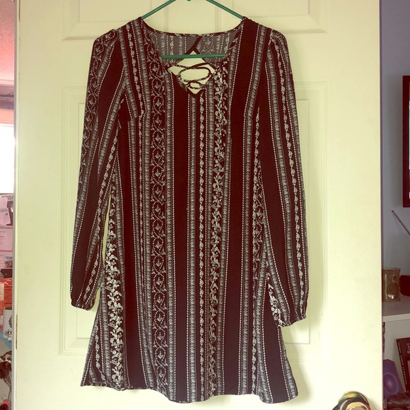 Dress - Picture 1 of 5